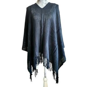 Hat Attack Lightweight Layer Poncho - NWT